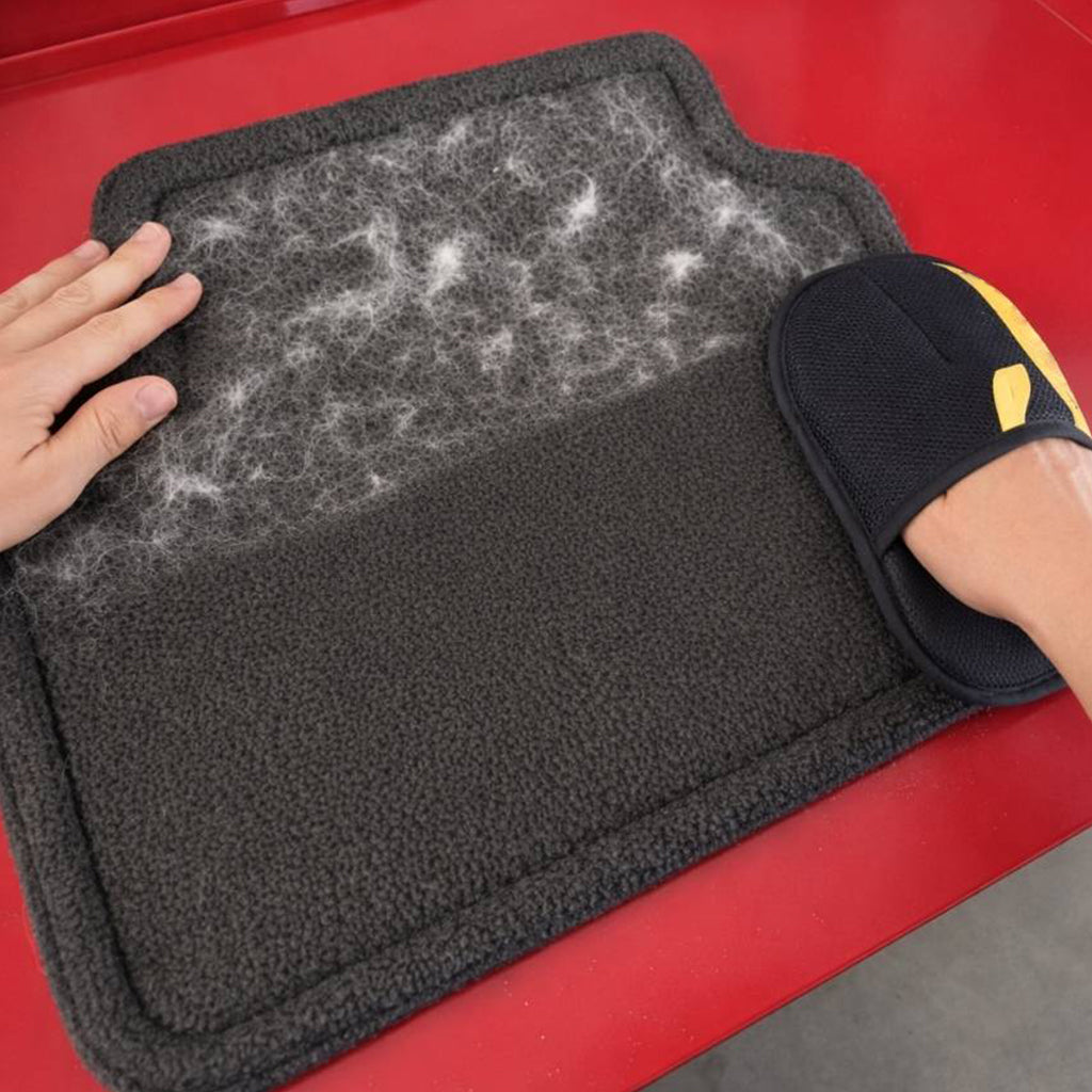 🔥 Buy 1 Get 1 FREE 🔥 Pet Hair Remover Glove – Easily Lift Stubborn Fur from Sofas & Car Seats 🐾