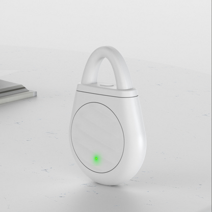 🔥Buy 1 Get 1 FREE 🔥 🐦No more trouble from birds, beasts and locusts！Portable Ultrasonic Bird Repellent Keychain